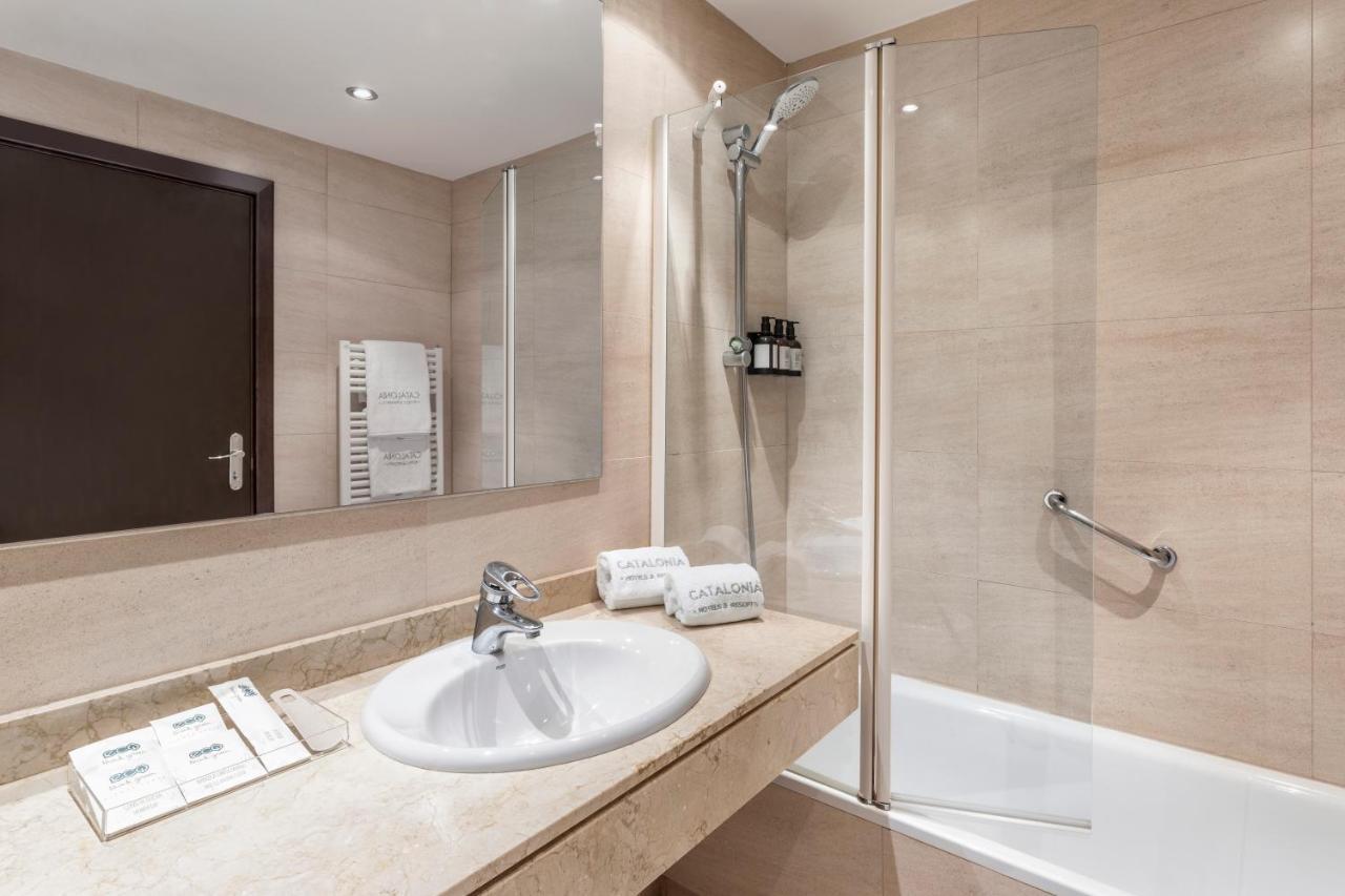 Catalonia El Retiro Hotel Madrid Ngoại thất bức ảnh