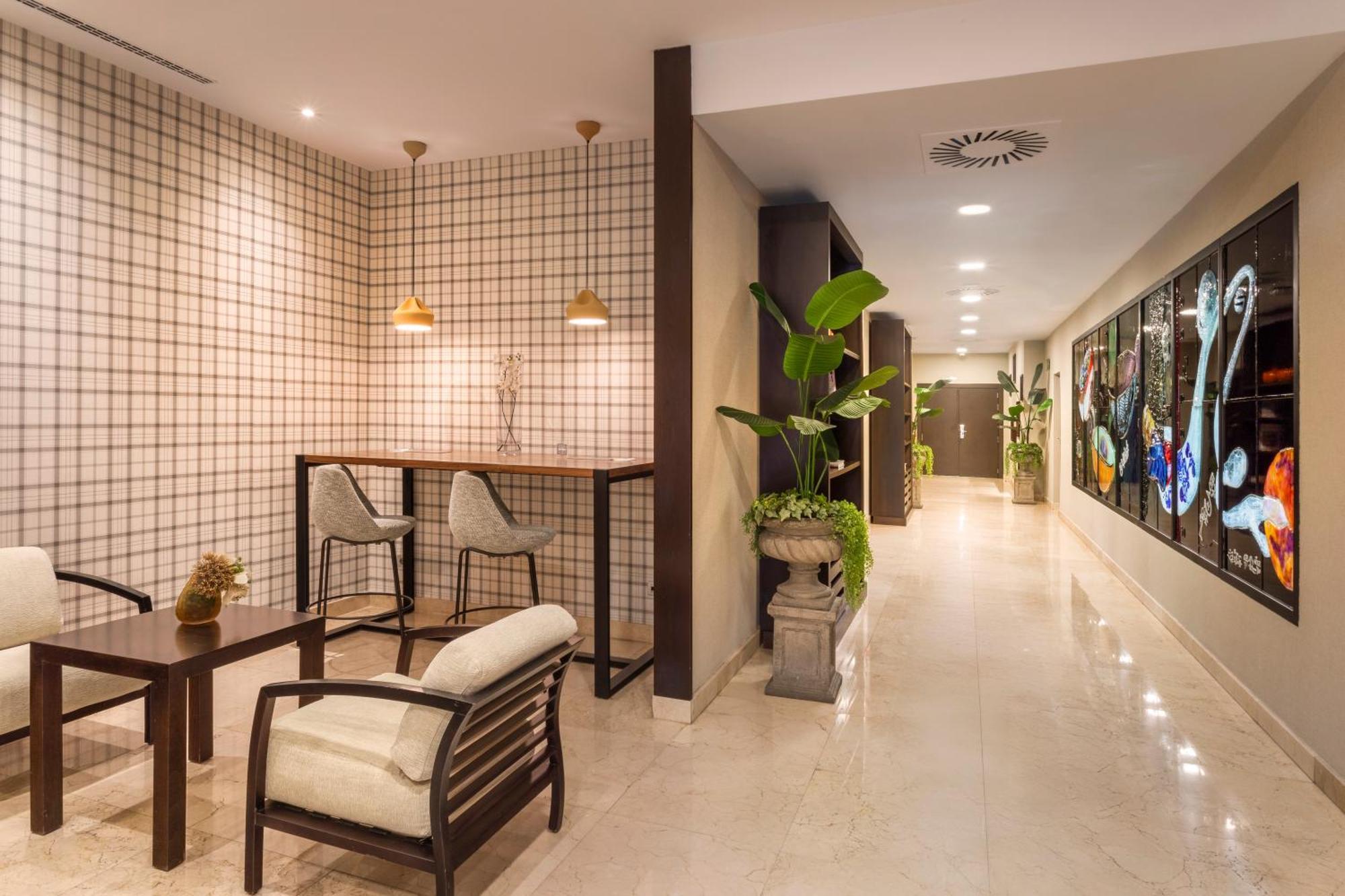 Catalonia El Retiro Hotel Madrid Ngoại thất bức ảnh