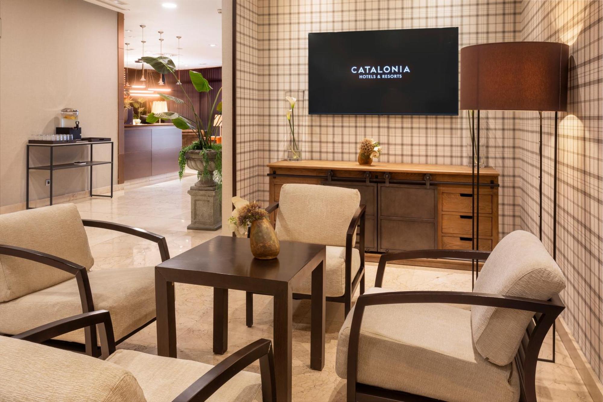 Catalonia El Retiro Hotel Madrid Ngoại thất bức ảnh